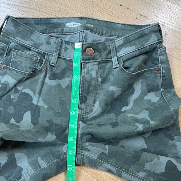 Old Navy Camo Rockstar Mid-Rise Super Skinny Jeans Size 4 EUC - Picture 10 of 10